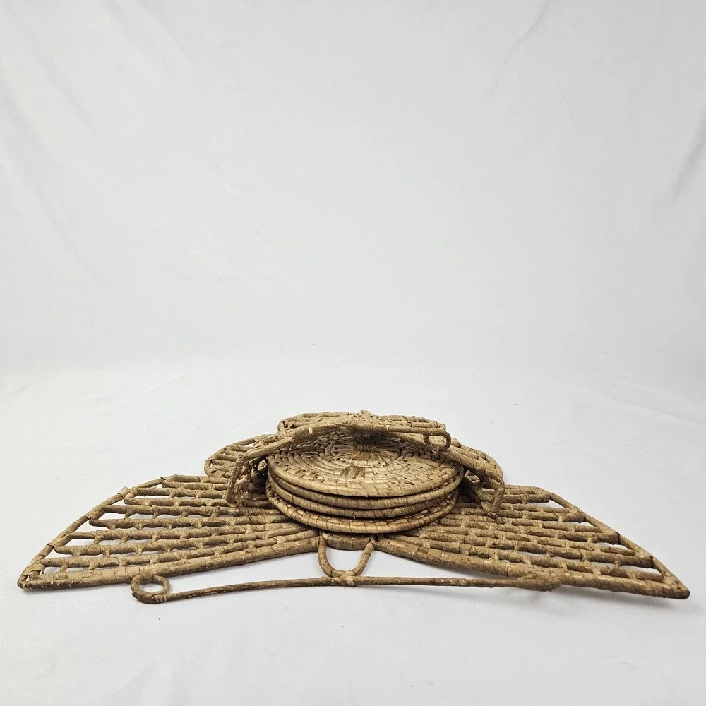 Vitage Boho Wicker Butterfly Trivet Wall Pocket Hanging Weaved Rattan Basket MCM
